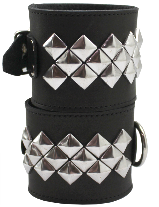 Наручники, 3 полосы квадропукли, чёрные, размер универсальный