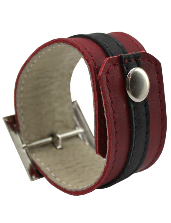 Браслет красно-чёрный с прямоугольной пряжкой, размер универсальный